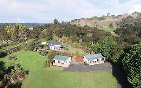 Auckland Country Cottages